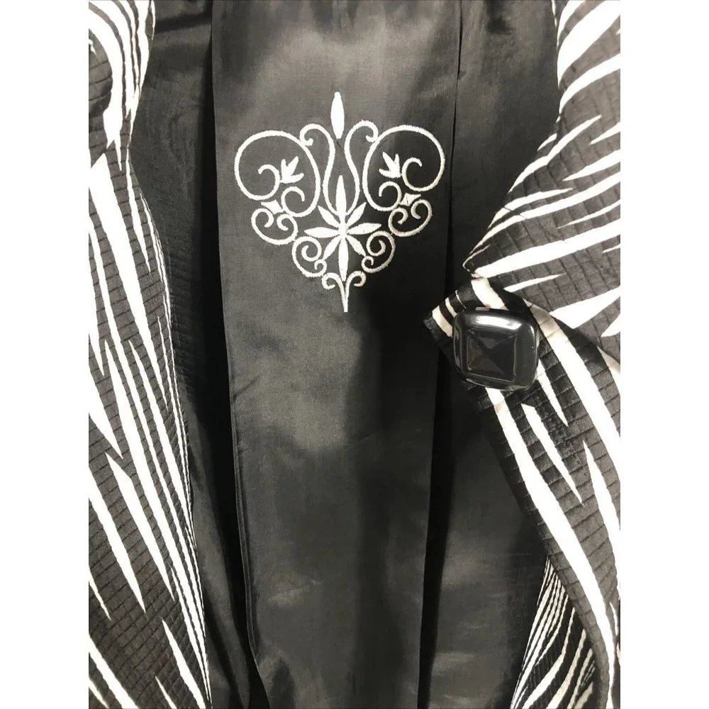 Trevan Blazer Jacket Women’s Size 8 3/4 Length Sleeve Animal Print - Picture 11 of 16